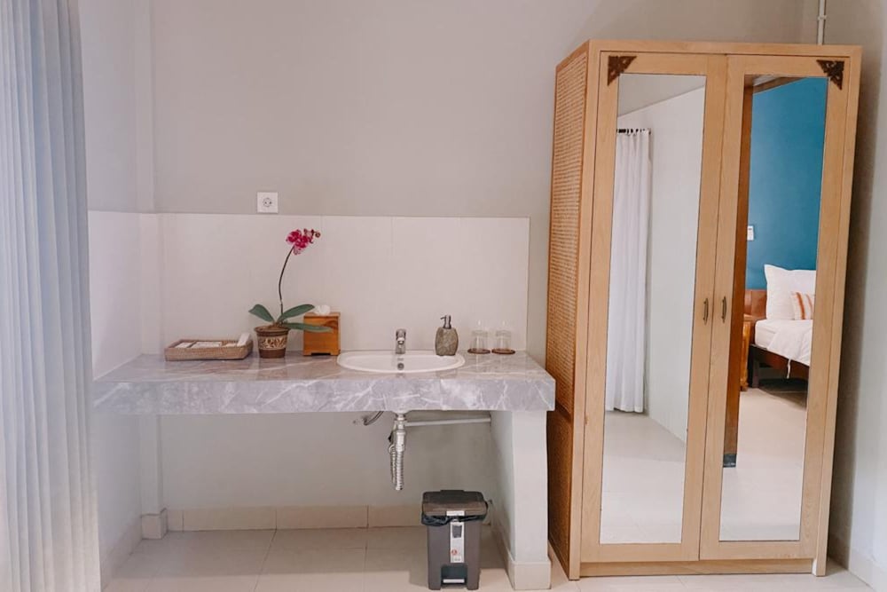 Basic Room - Photo 6