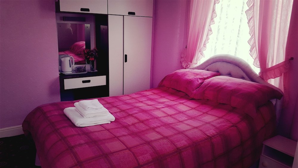 Standard Double Room, Ensuite (Room 7, Tower View)