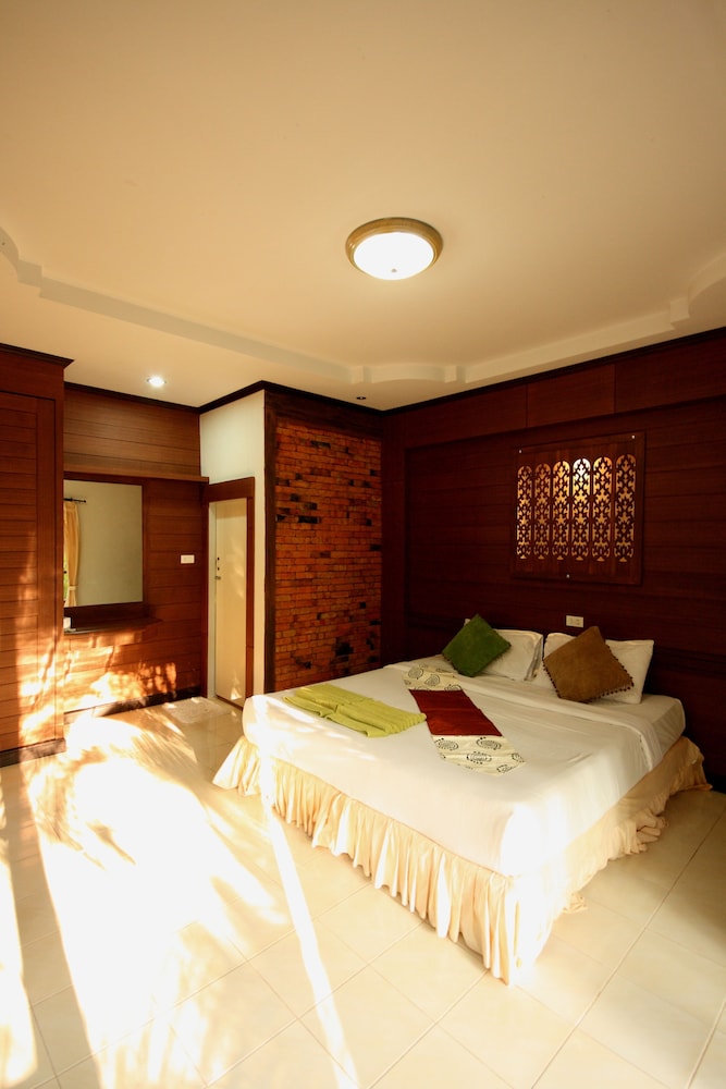 Standard Room photo 2