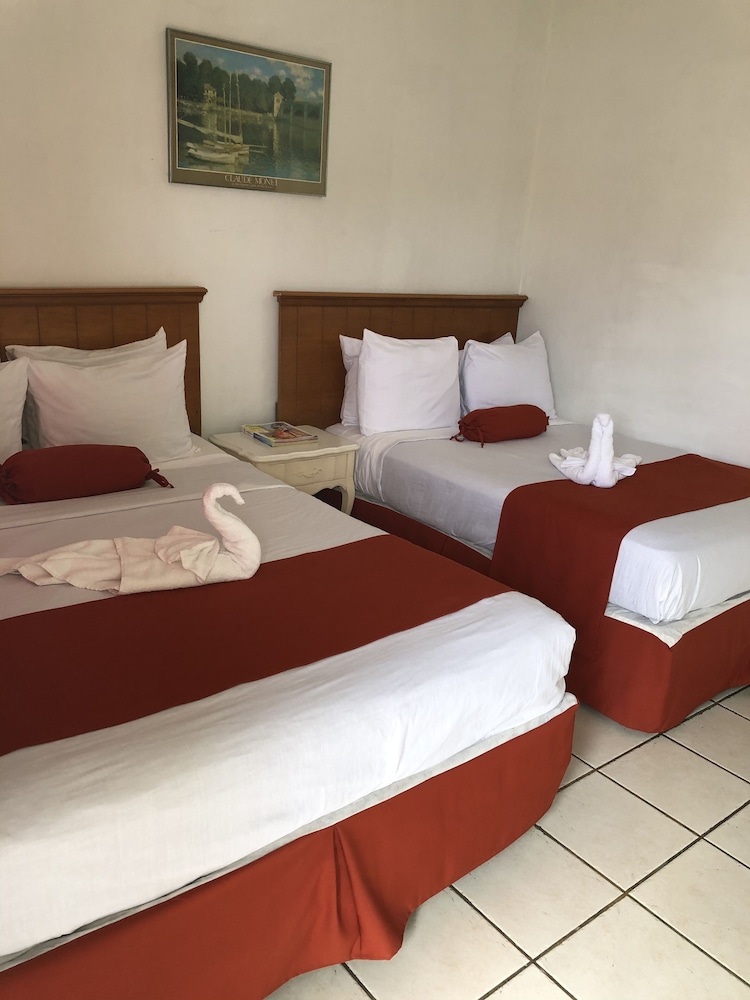 Standard Room photo 2