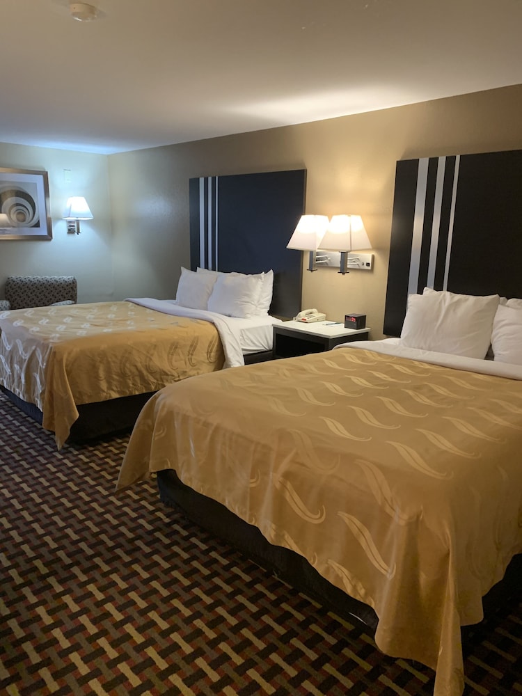 Room, 2 Queen Beds, Non Smoking - Photo 2