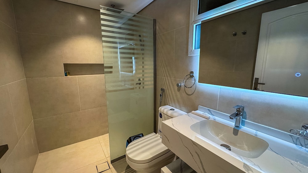 Comfort Room photo 2