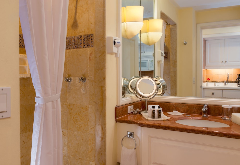 Junior Suite - Photo 9