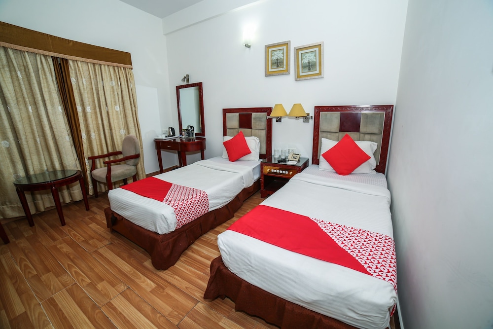 Deluxe Double Or Twin Room, 1 King Bed photo 3