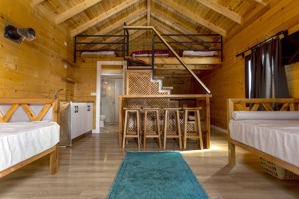 Standard Chalet photo 1