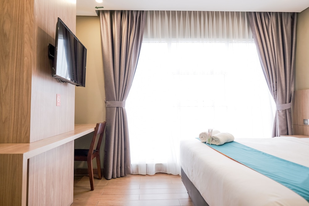 Standard Suite - Photo 4