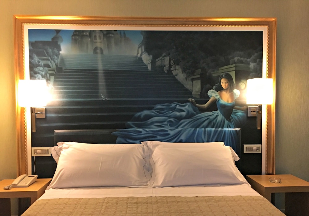 Suite, Hot Tub photo 3