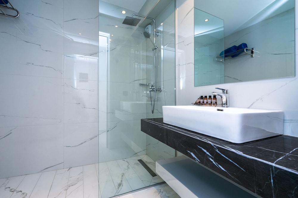 Executive Suite photo 3