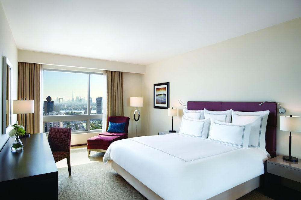 Premium Apartment, 2 Bedrooms (Burj Khalifa and Creek View) thumbnail 6