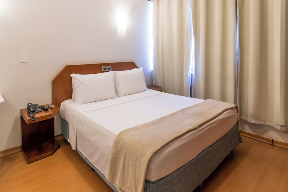 Brasília Tower Hotel by Castelo Itaipava — Standard Double Room