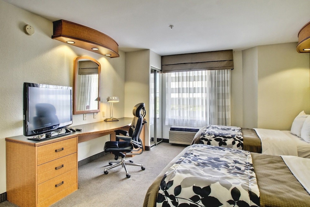Standard Double Room, 2 Double Beds, Non Smoking photo 3