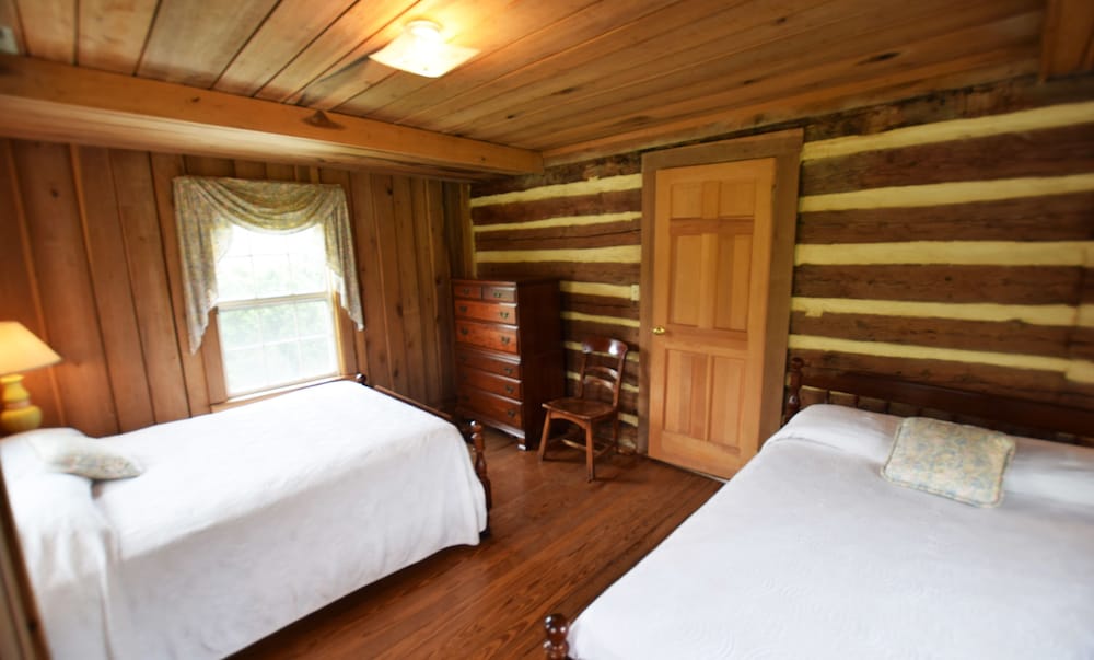 Boxwood Cottage - Photo 8
