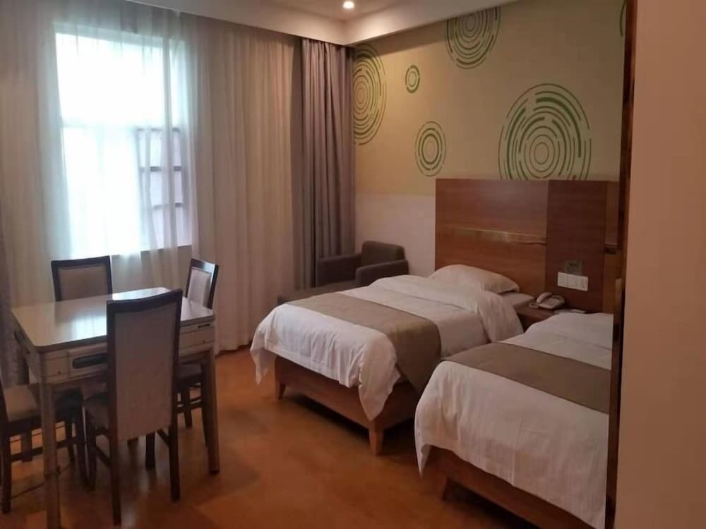 Premium Twin Room photo 1