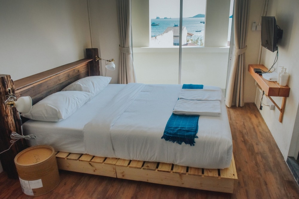Standard Room with Sea View photo 1