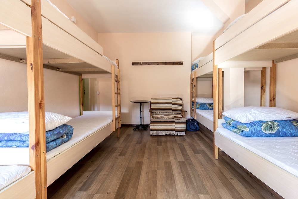 Shared Dormitory, Mixed Dorm (Bed In 8-Bed Mixed Dormitory)