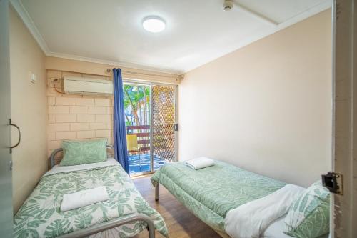 Twin Room (2 Adults) photo 1