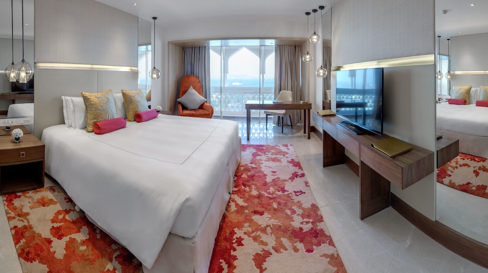 Deluxe Room Sea View - Photo 1