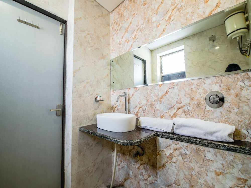 Double Or Twin Room photo 3