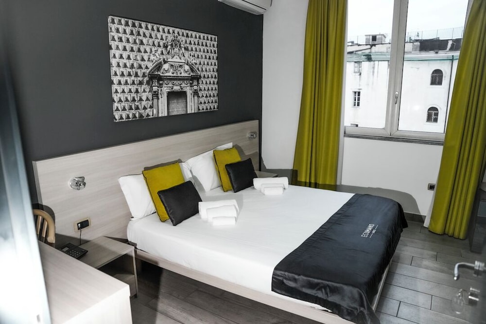 Classic Triple Room, Ensuite
