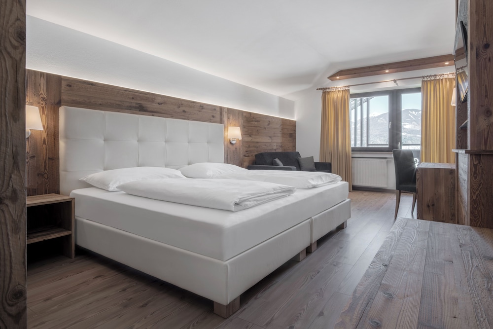 Comfort Double Room, Mountain View
