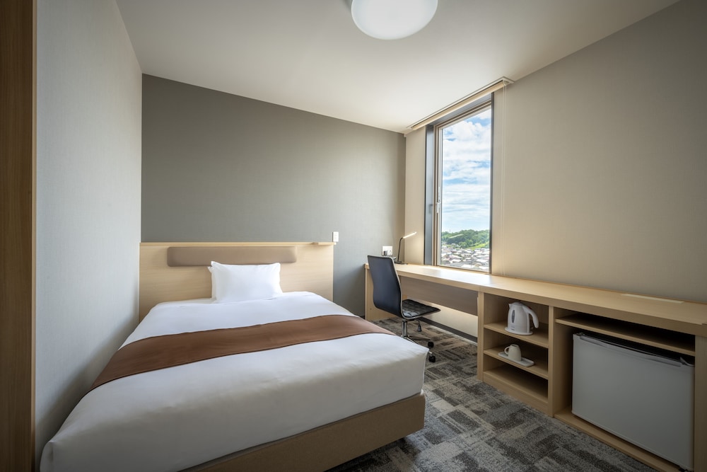 Premium Single Room