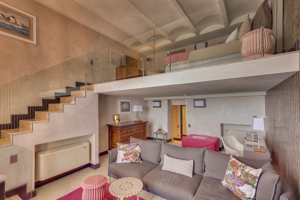 Junior Suite, Balcony, Sea View - Photo 12