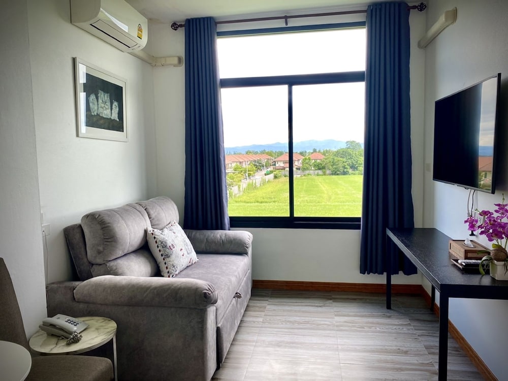 Family Suite - Photo 8