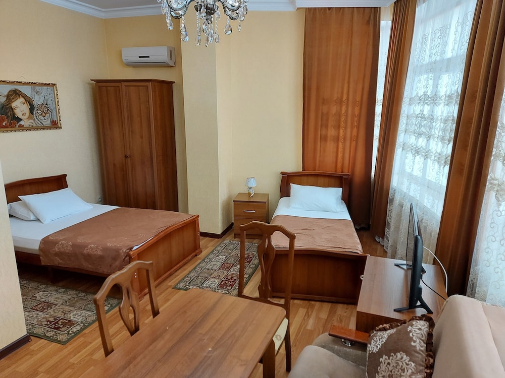 Family Twin Room, 1 Bedroom, Non Smoking, City View