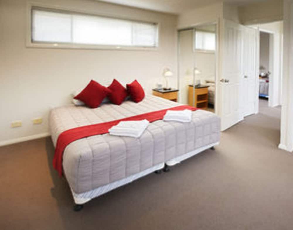 Standard Apartment, 2 Bedrooms photo 3