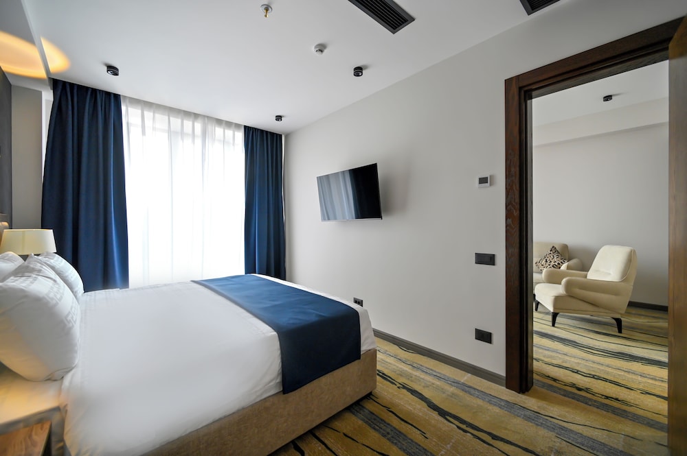 Junior Suite, Mountain View photo 3