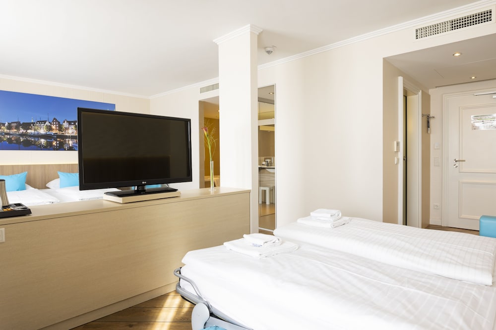 Studio Suite - Photo 5