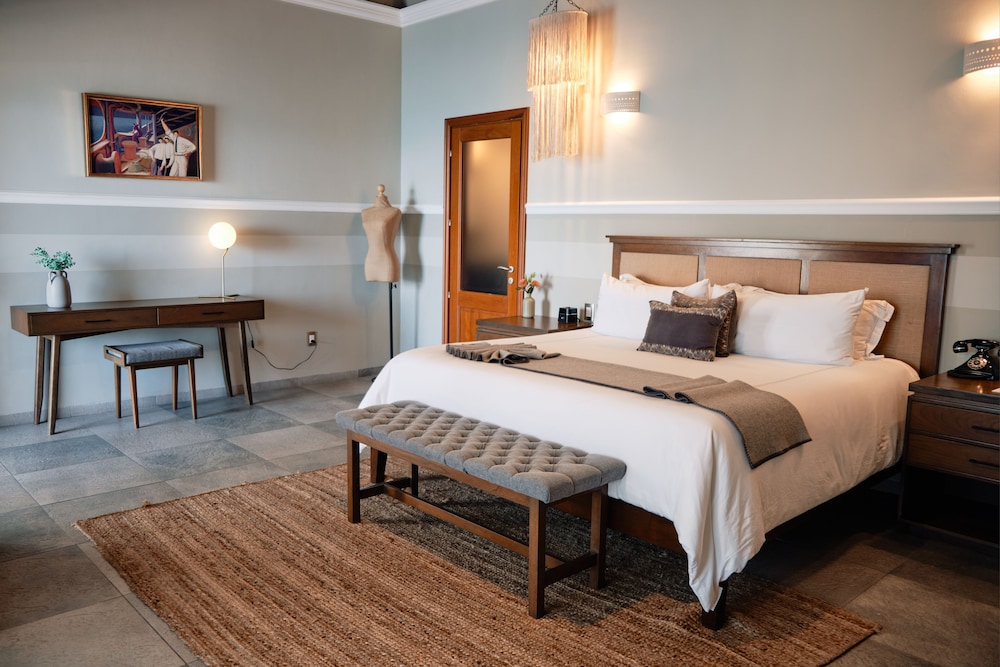 Deluxe Room, Ocean View (conchita)