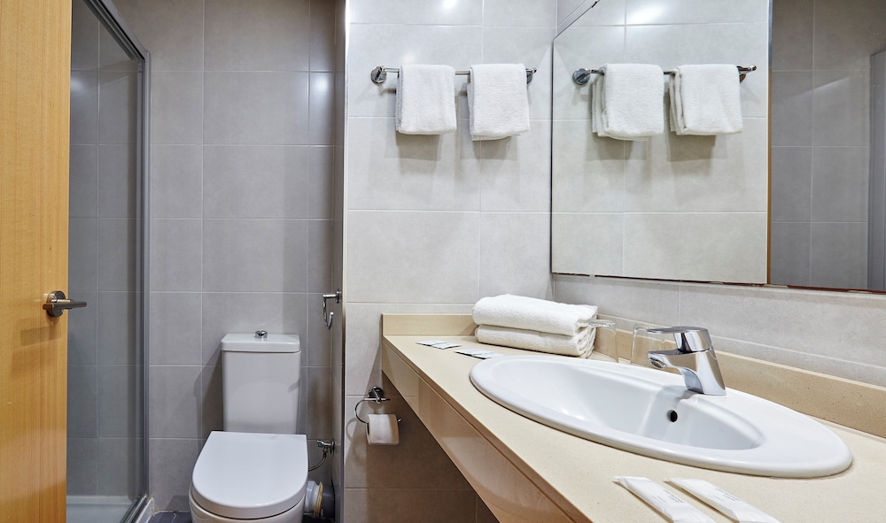 Double Room, Balcony (single use) - Photo 3