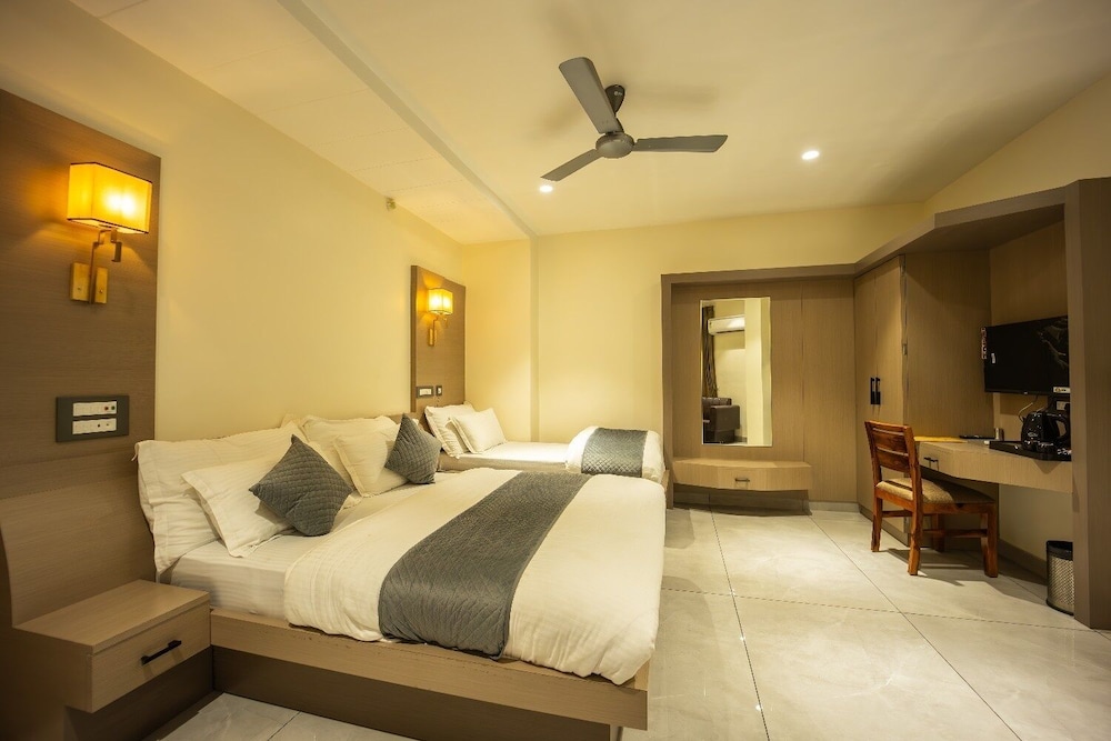 Luxury Room, Multiple Beds
