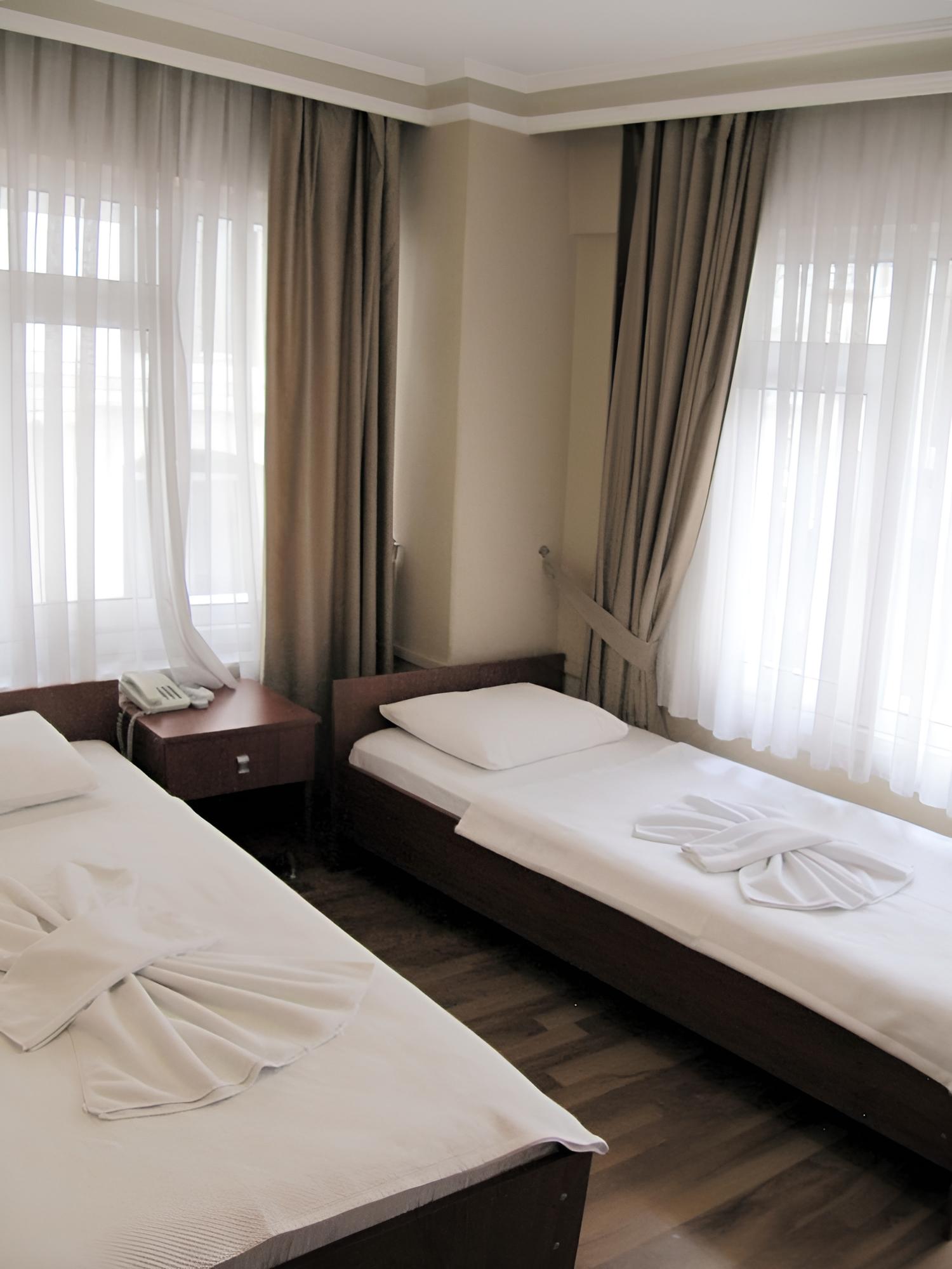 Standard Twin Room photo 1
