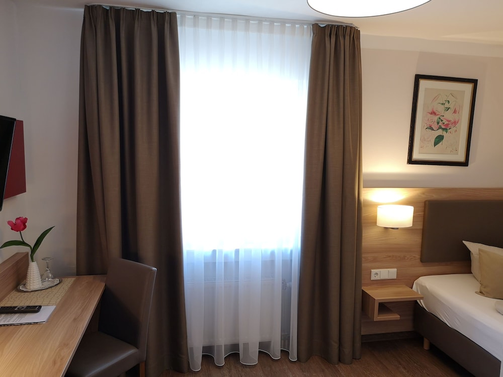 Business Single Room (Eichstrasse 2)