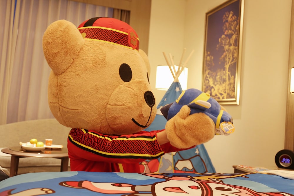 Deluxe King Room - Photo 6