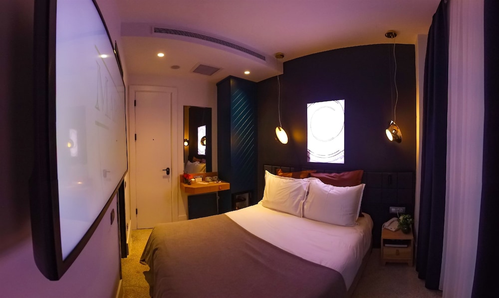 Standard Double Room photo 3