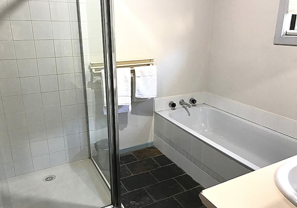 Design Townhome photo 2