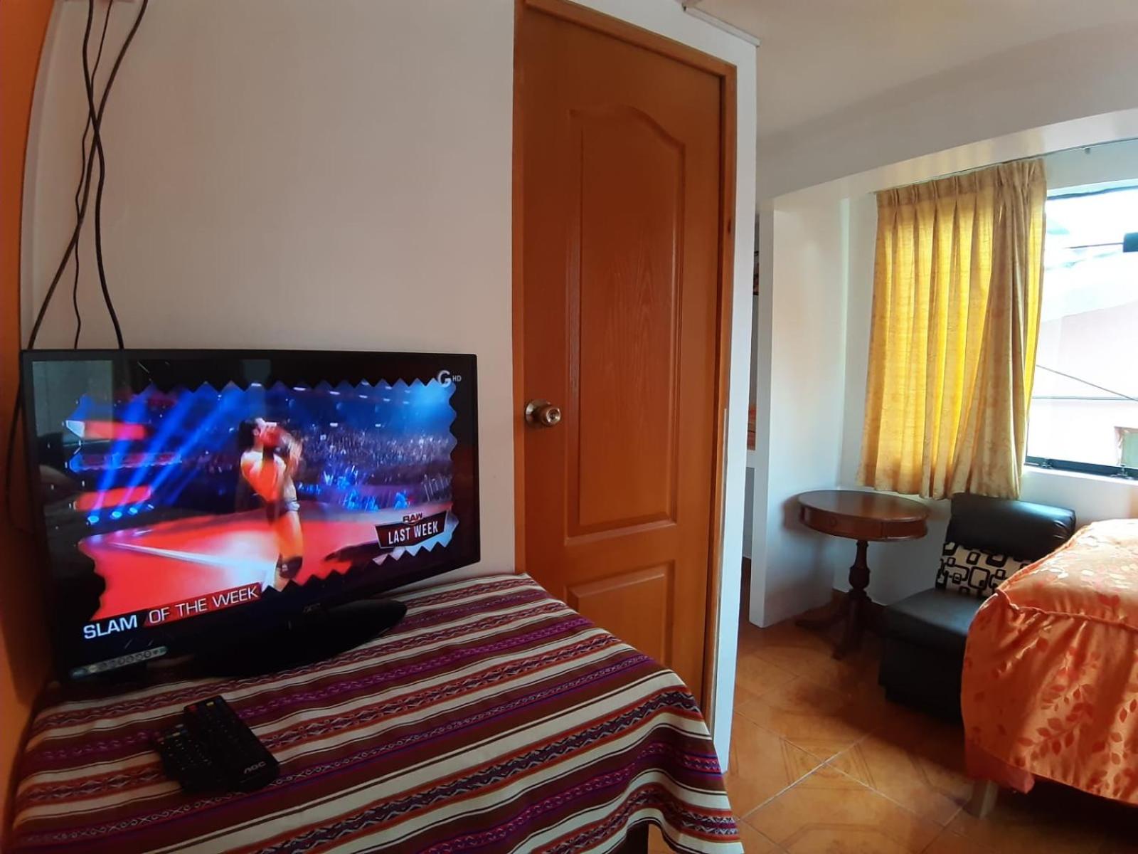 Triple Room with Private Bathroom photo 3
