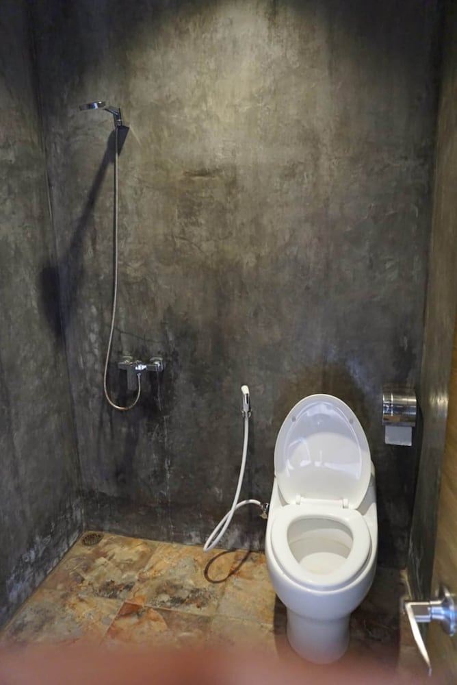 Premium Triple Room - Photo 9