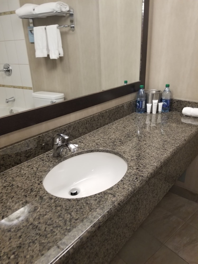Superior Room, 2 Double Beds, Non Smoking thumbnail 6