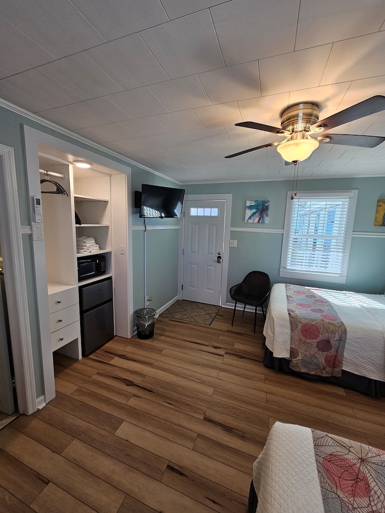 Room 5 Double/Double photo 3