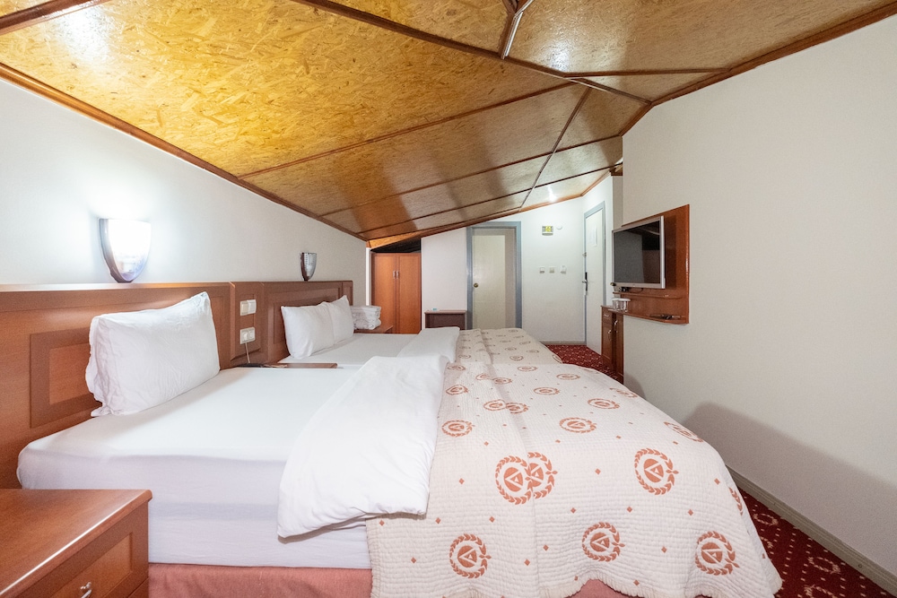 Economy Room - Photo 1