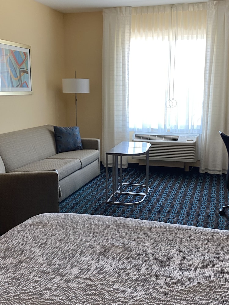 Suite, Multiple Beds photo 1
