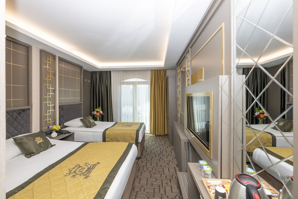Classic Triple Room