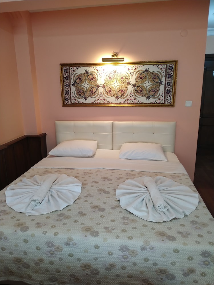Deluxe Double Room - Photo 1