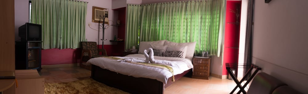 Family Condo, 3 Bedrooms photo 1