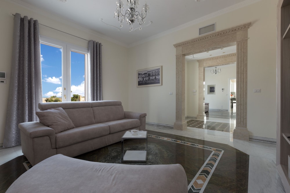 Deluxe Villa, 3 Bedrooms photo 1