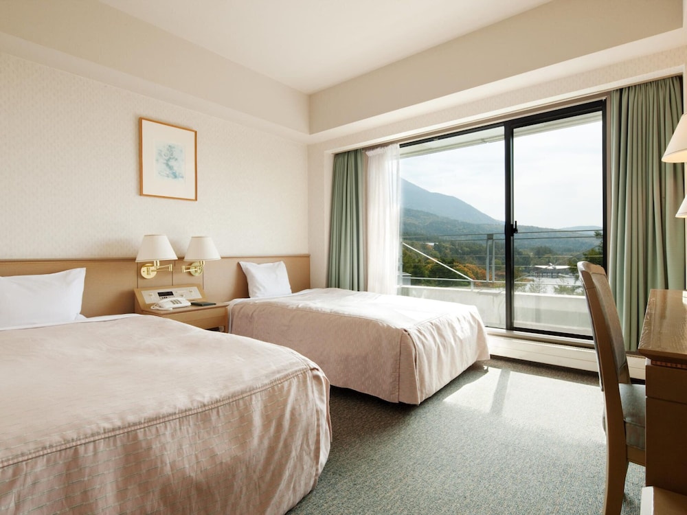 Deluxe Twin Room With Living Room And Kitchen, Non-Smoking photo 1
